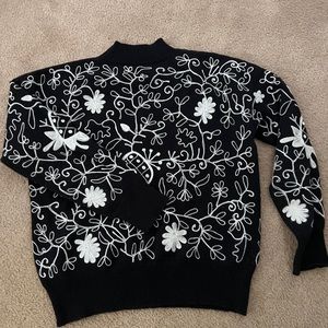 Women wool sweater